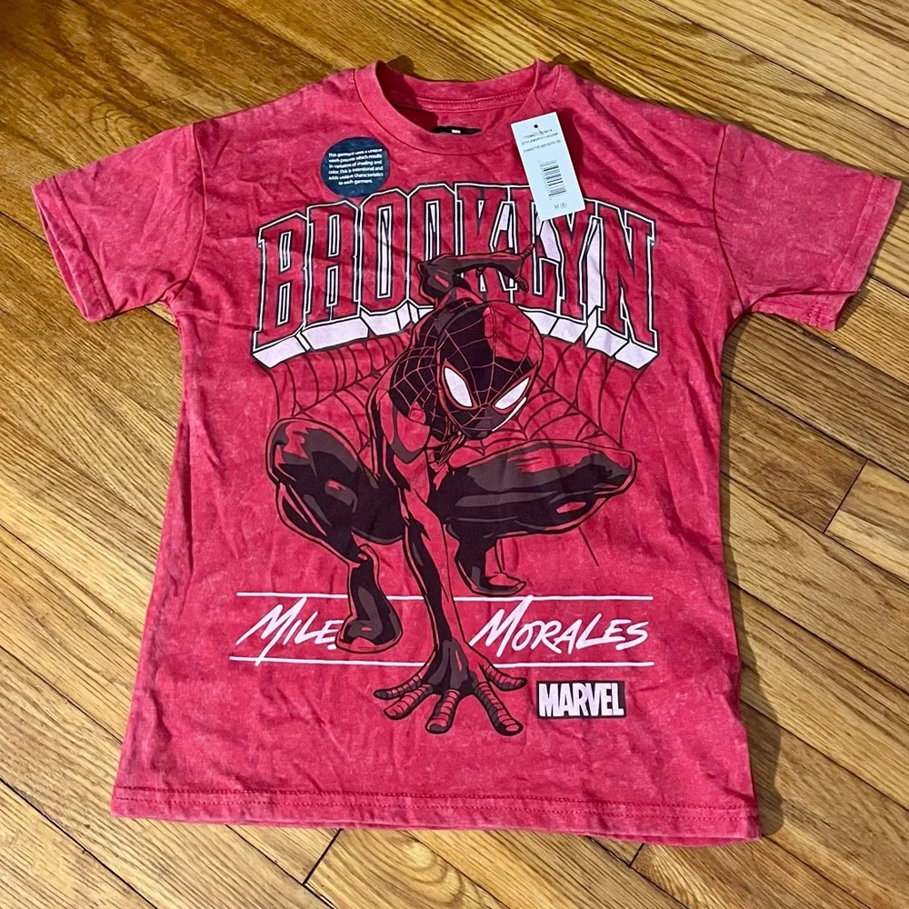 NWT Spiderman Miles Morales Brooklyn Graphic Tee Marvel Character Shirt